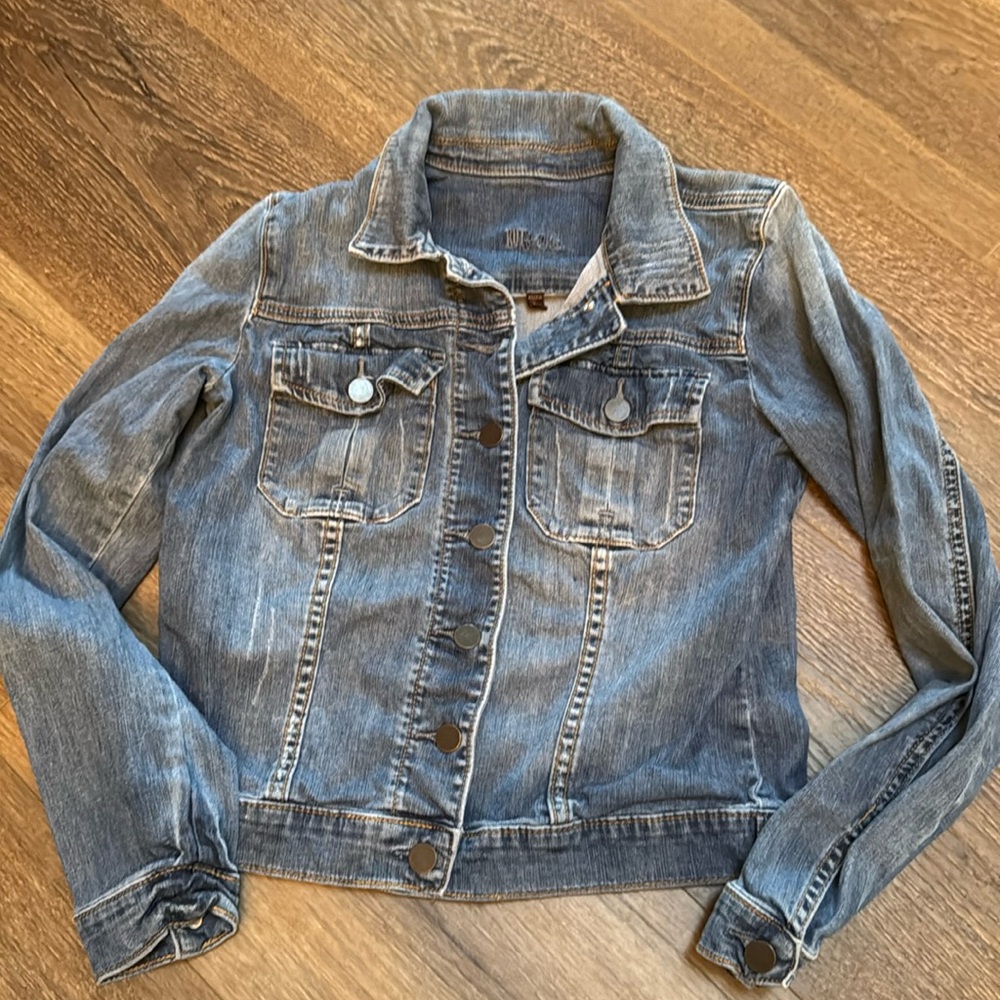 Kut jean jacket size medium